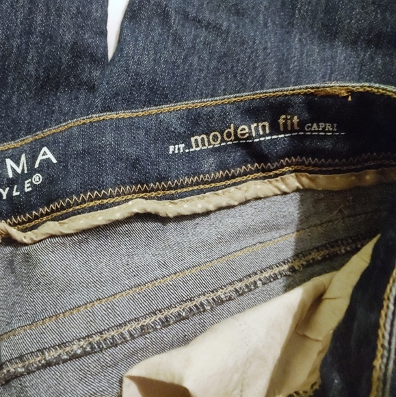 Sonoma Life & Style Modern Fit Jean Capri - Picture 6 of 6